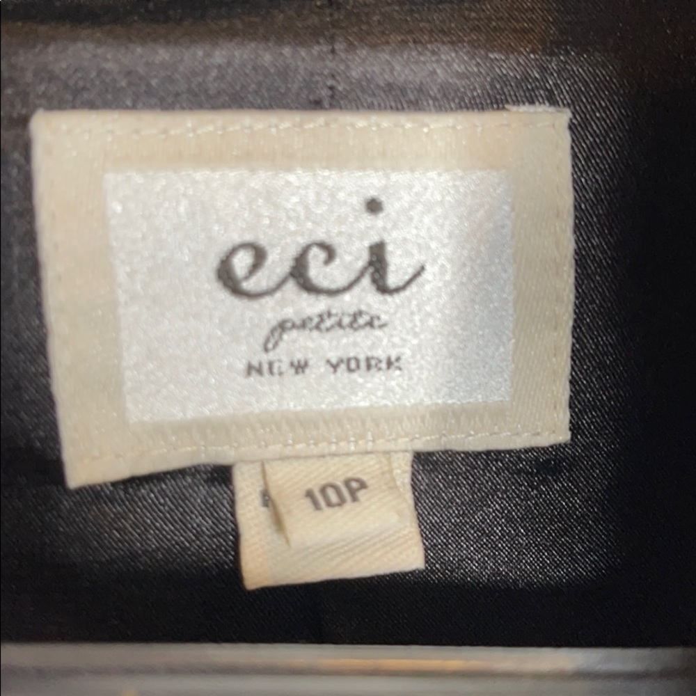 Eci Black Cropped Jacket- Versatile - image 8